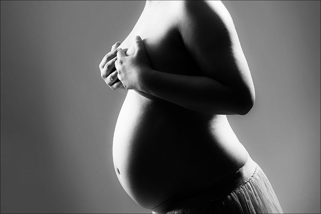 Pregnancy photography by Harrison Lord Photography