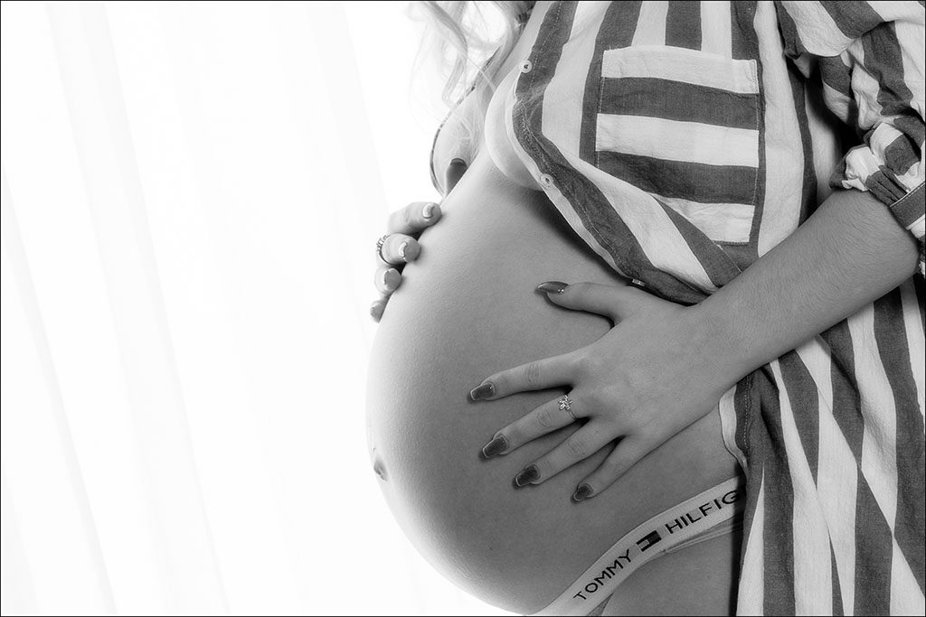 Pregnancy photography by Harrison Lord Photography