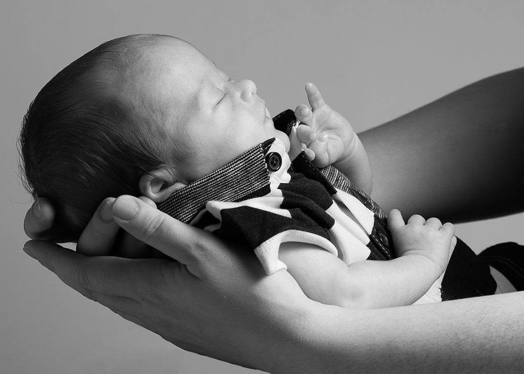 new born babies by Harrison Lord Photography